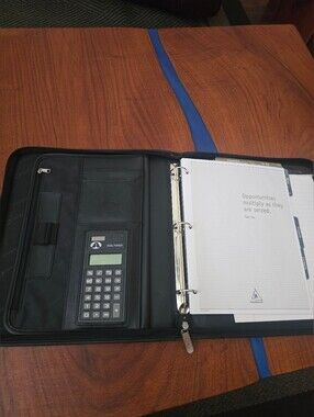 Americas Avenue Black ZipperedPadfolio with Built-in Calculator Binder Organizer